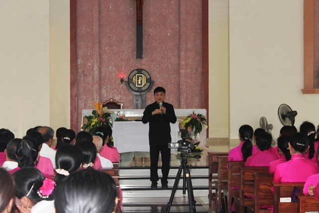 Cha Giuse Nguyễn Thiết Thắng chia sẻ đề tài: "Đồng hành với các gia đình trẻ"