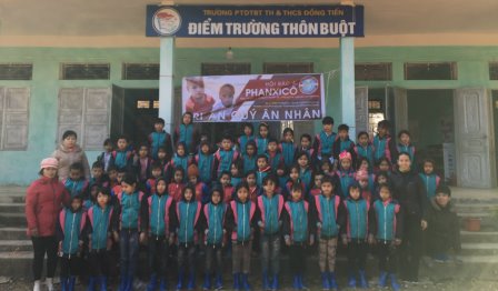 Chương Trình “Đông Ấm Và Nhu Yếu Phẩm Hỗ Trợ Vùng Cao”  Của Ban Bác Ái Hội Dòng Mến Thánh Giá Hưng Hóa Tại Hà Giang
