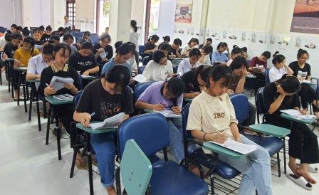 75 Em Nữ Sinh Tham Gia Khóa Học Hè Tại Hội Dòng Mến Thánh Giá Hưng Hóa