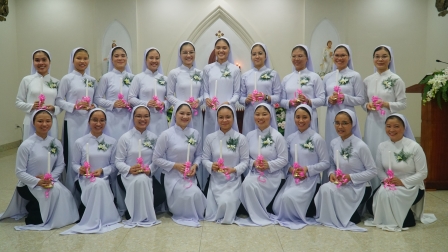 Nghi Thức Gia Nhập Tiền Tập Viện Tại Hội Dòng Mến Thánh Giá Hưng Hóa